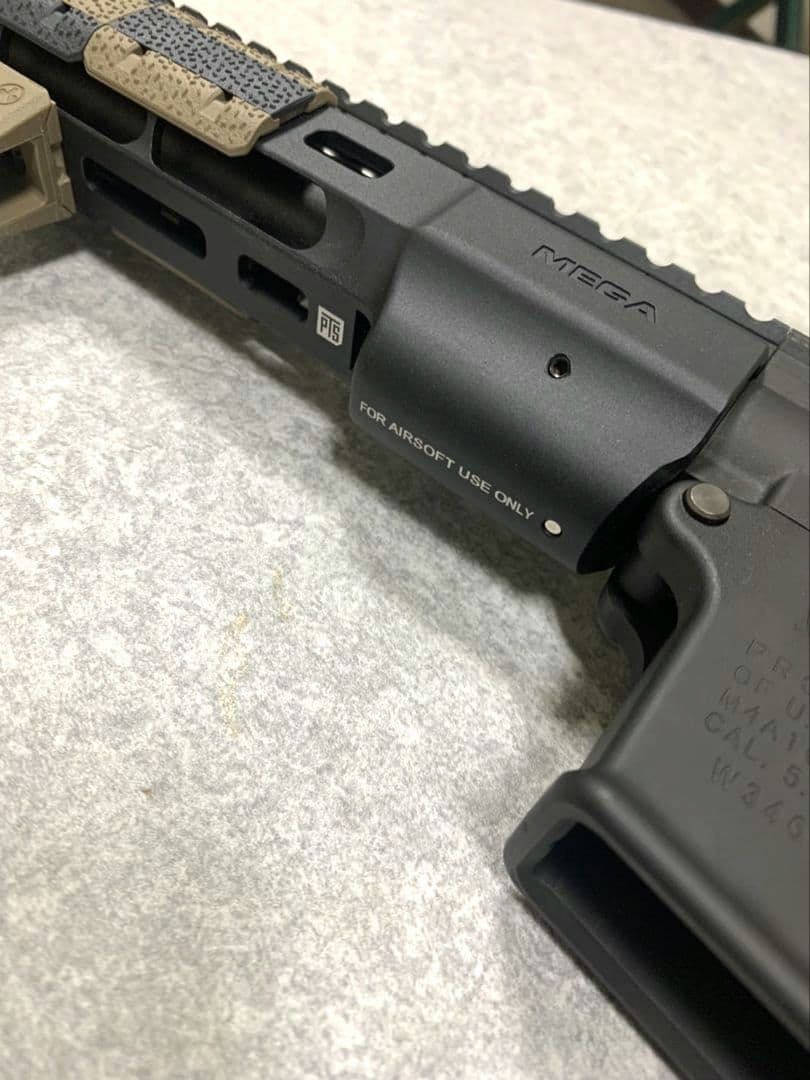 ◆GW限定値下げ◆美品　M4A1 GBB 外装カスタム　エアガン