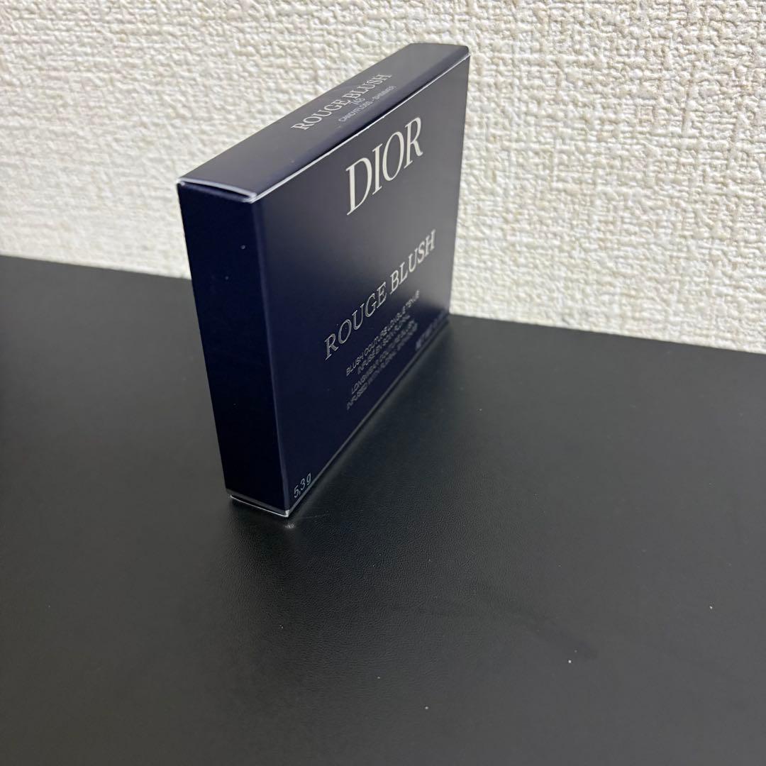 ❗️値下げ中❗️ディオールスキン ルージュ ブラッシュ(伊勢丹 限定色