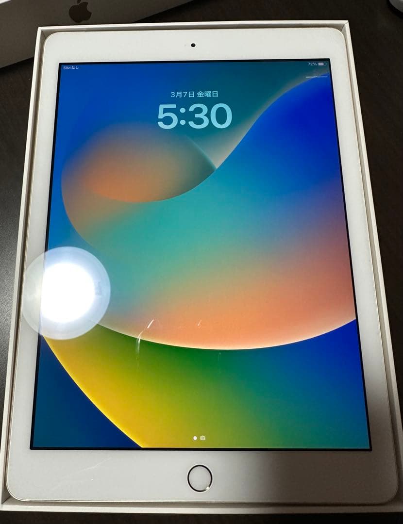 Apple iPad 第5世代32GB ゴールド Amazon.com : Apple iPad 5th Gen 2017 9.7in 32GB Gold (WiFi
