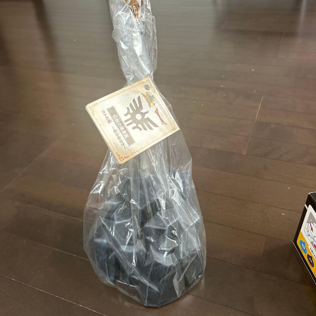 ニジゲンノモリ ドラクエ福引 伝説の勇者賞 ロトの剣 〜岩台座付き〜4