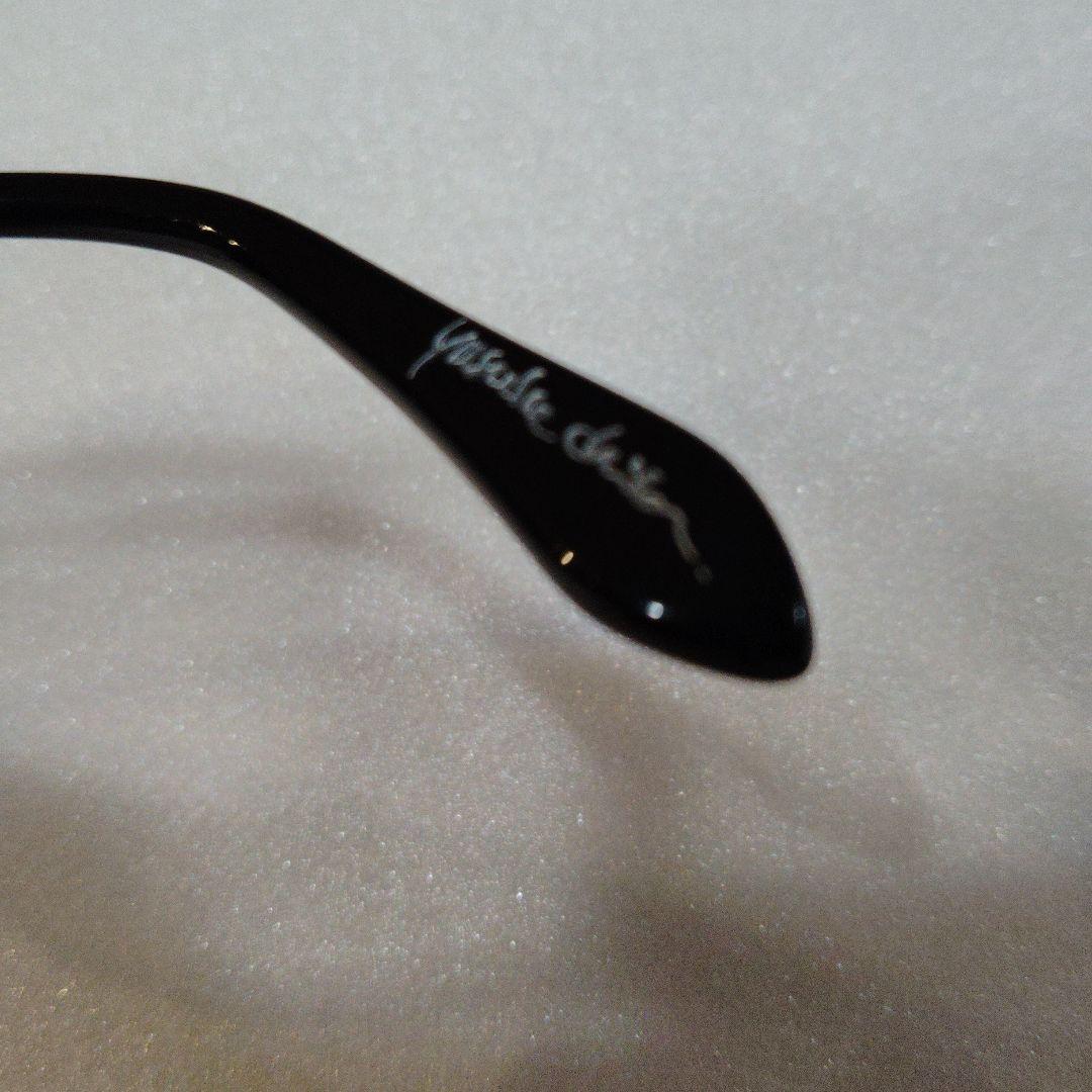 チバユウスケ　サングラス