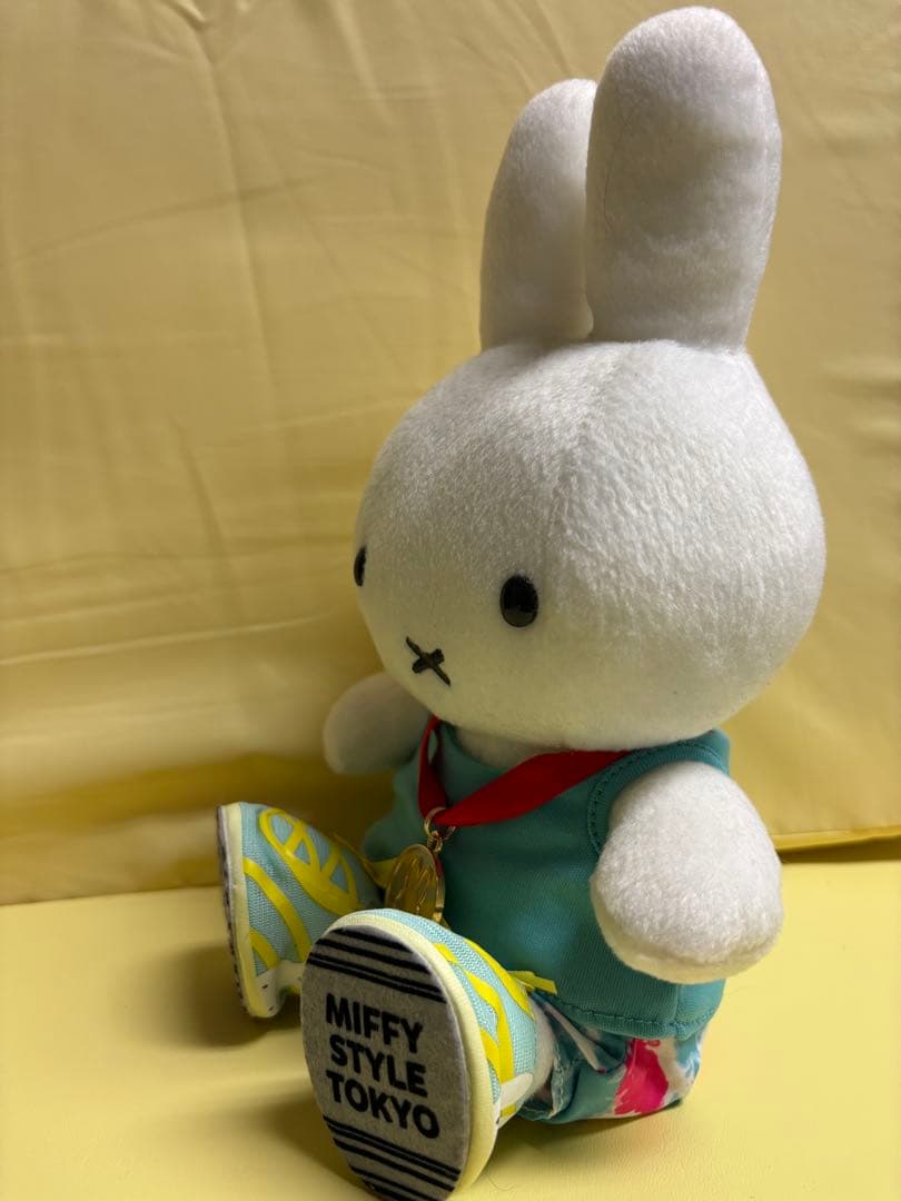 ミッフィstyl東京駅限定 8thアニバーサリー ジョギングミッフィ