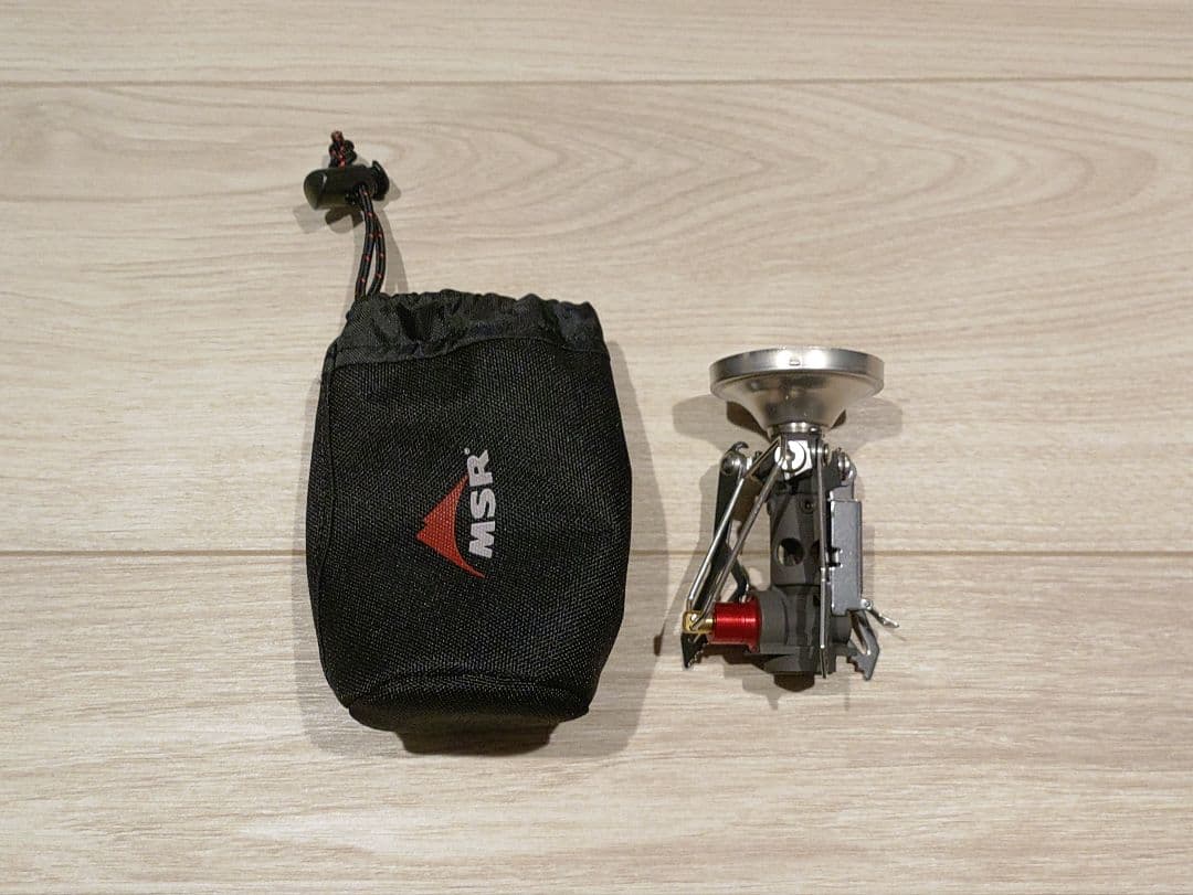 Coleman 折りたたみアウトドアベンチ ベージュの通販はau PAY