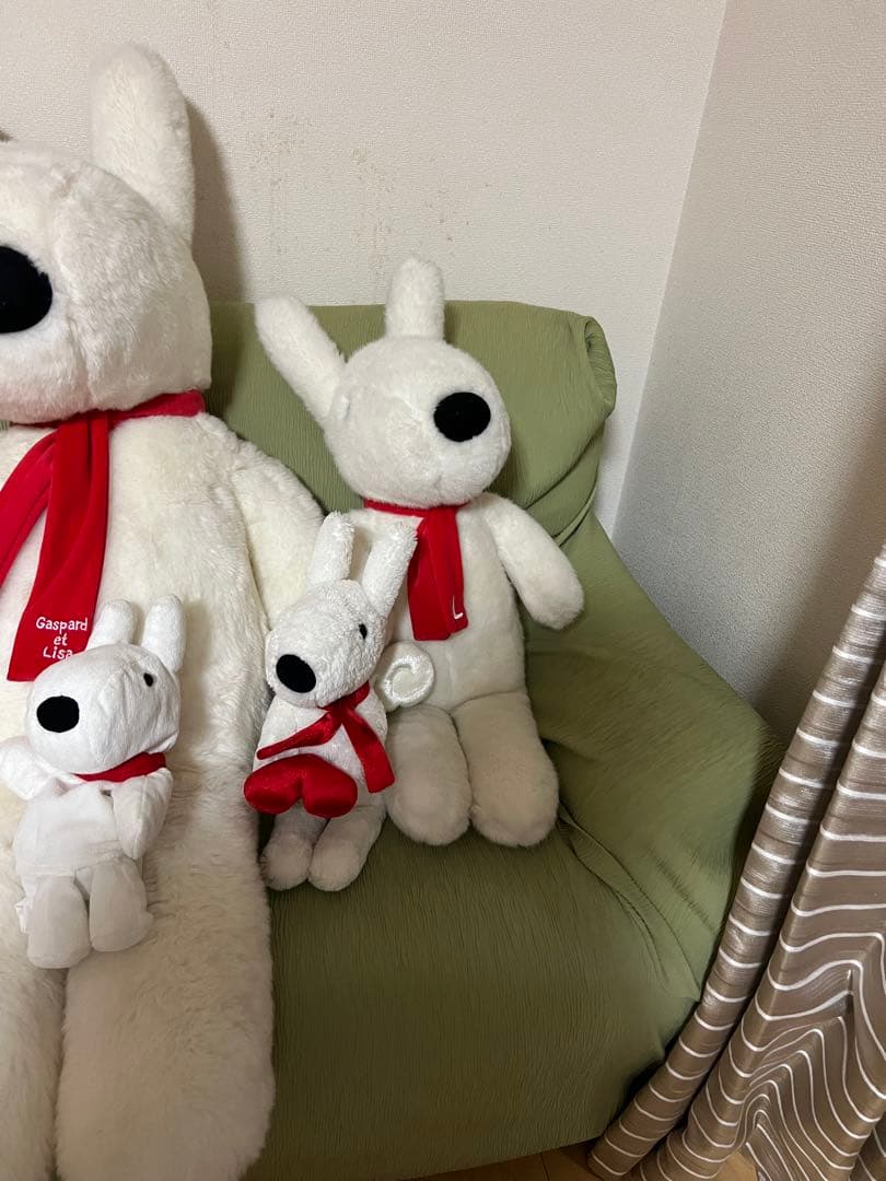 りさとガスパールのりさのぬいぐるみのセット（全長75.85.120センチ）