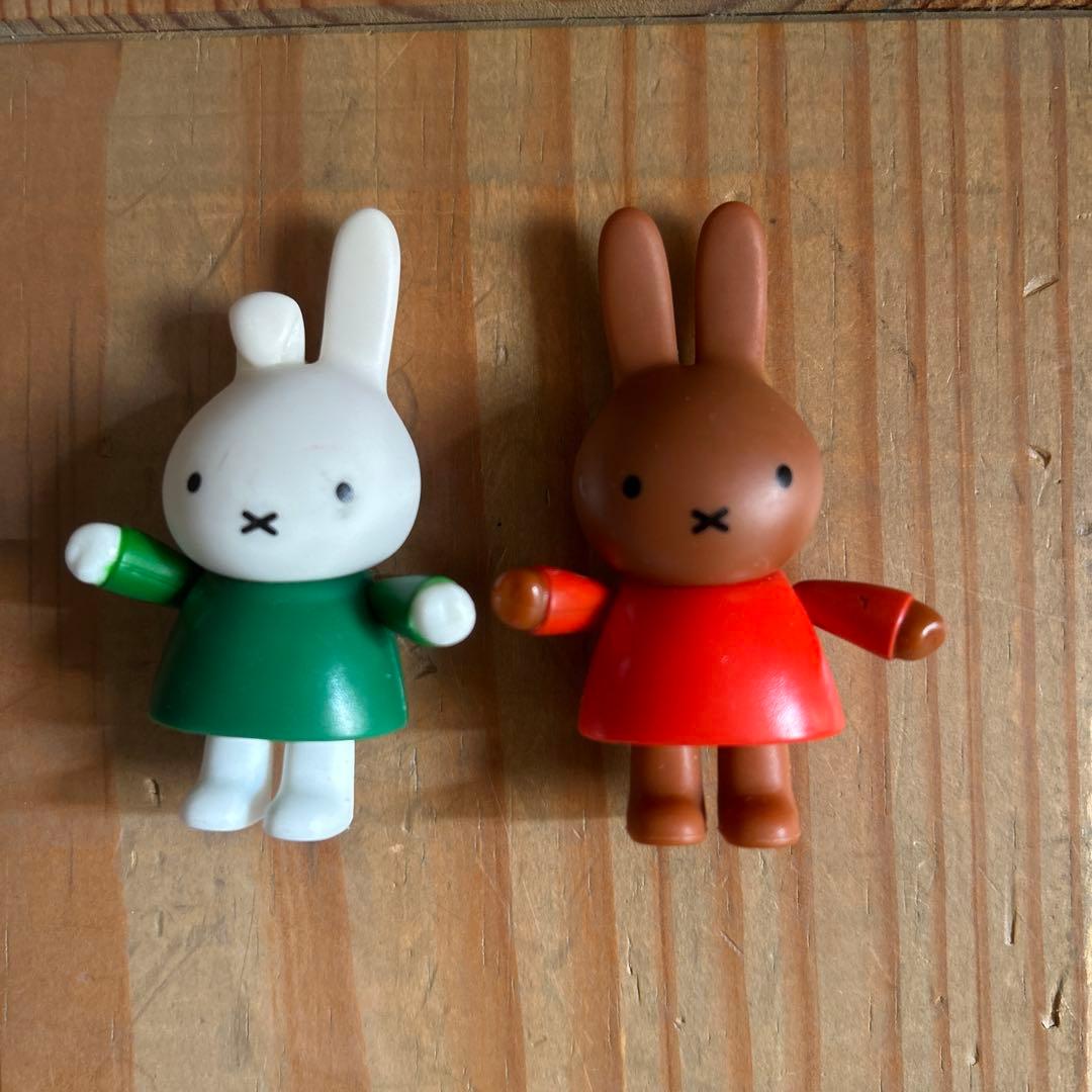 Walmar限定 廃盤品 ミッフィーの家とフィギュアセット - メルカリ