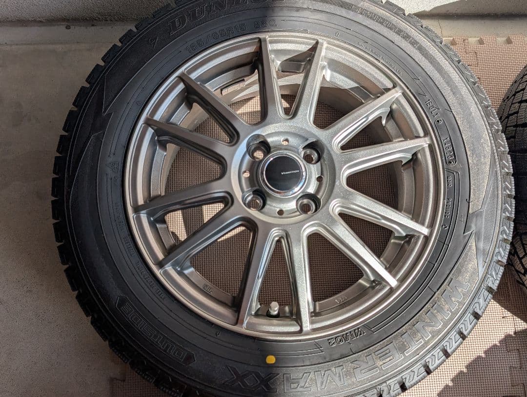 ①美品ダンロップ スタッドレス15インチ185/65R15 5.5J 4H100