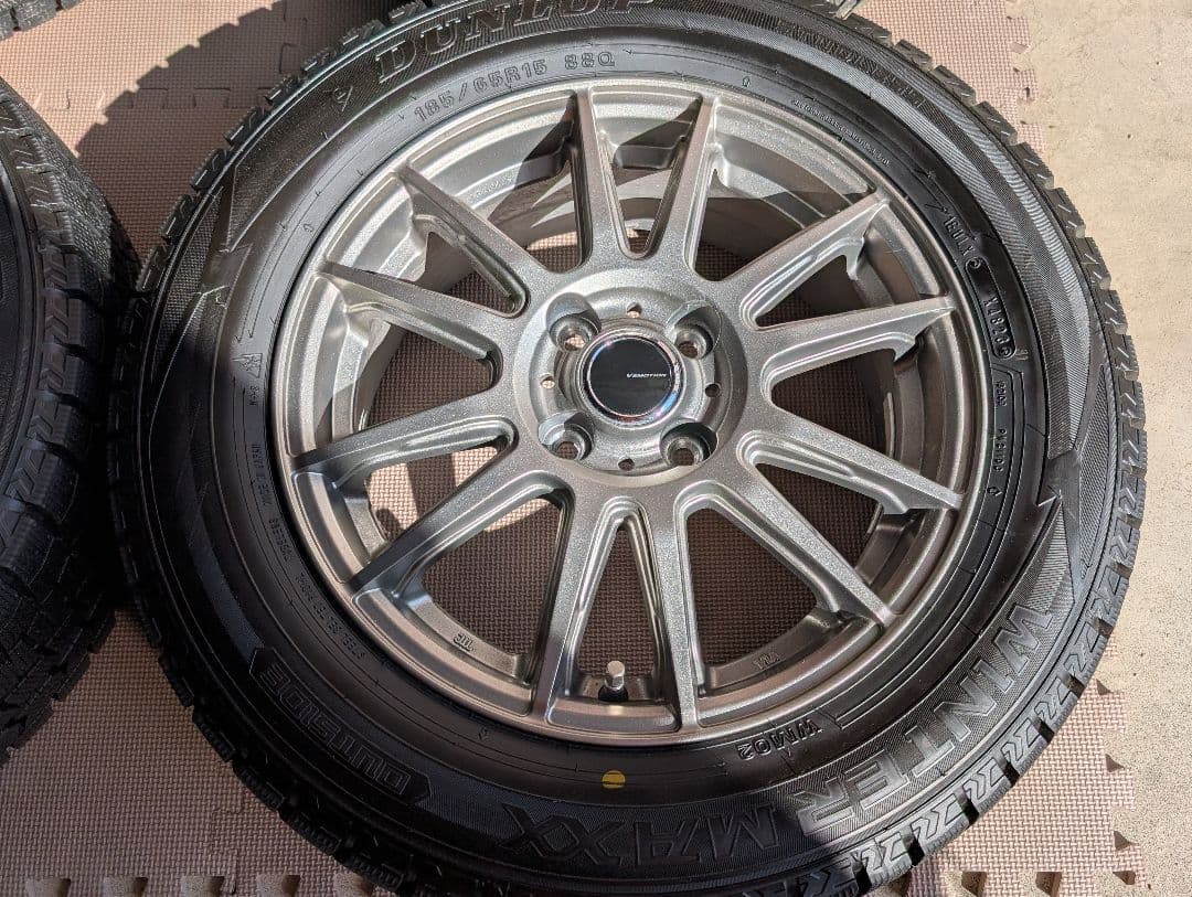 ①美品ダンロップ スタッドレス15インチ185/65R15 5.5J 4H100