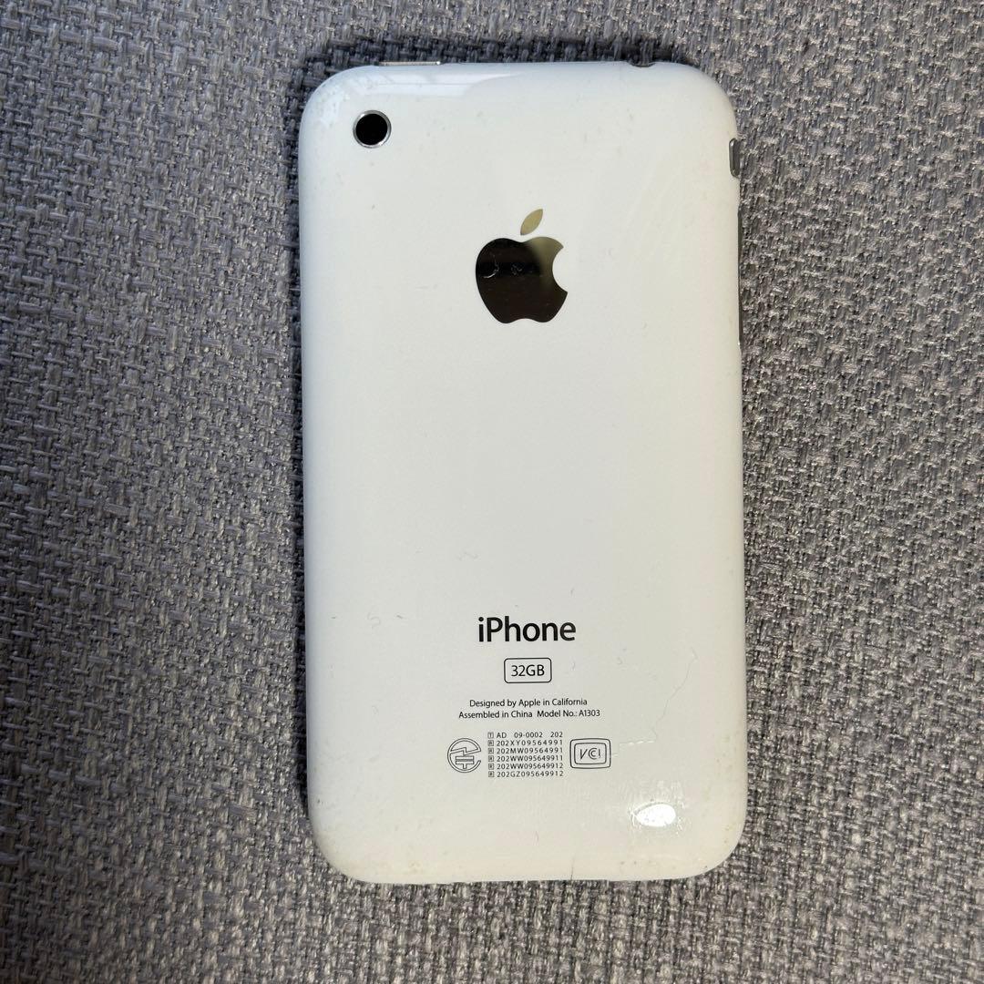 iPhone 3GS White 32 GB Softbank アイフォン | Shop at Mercari from