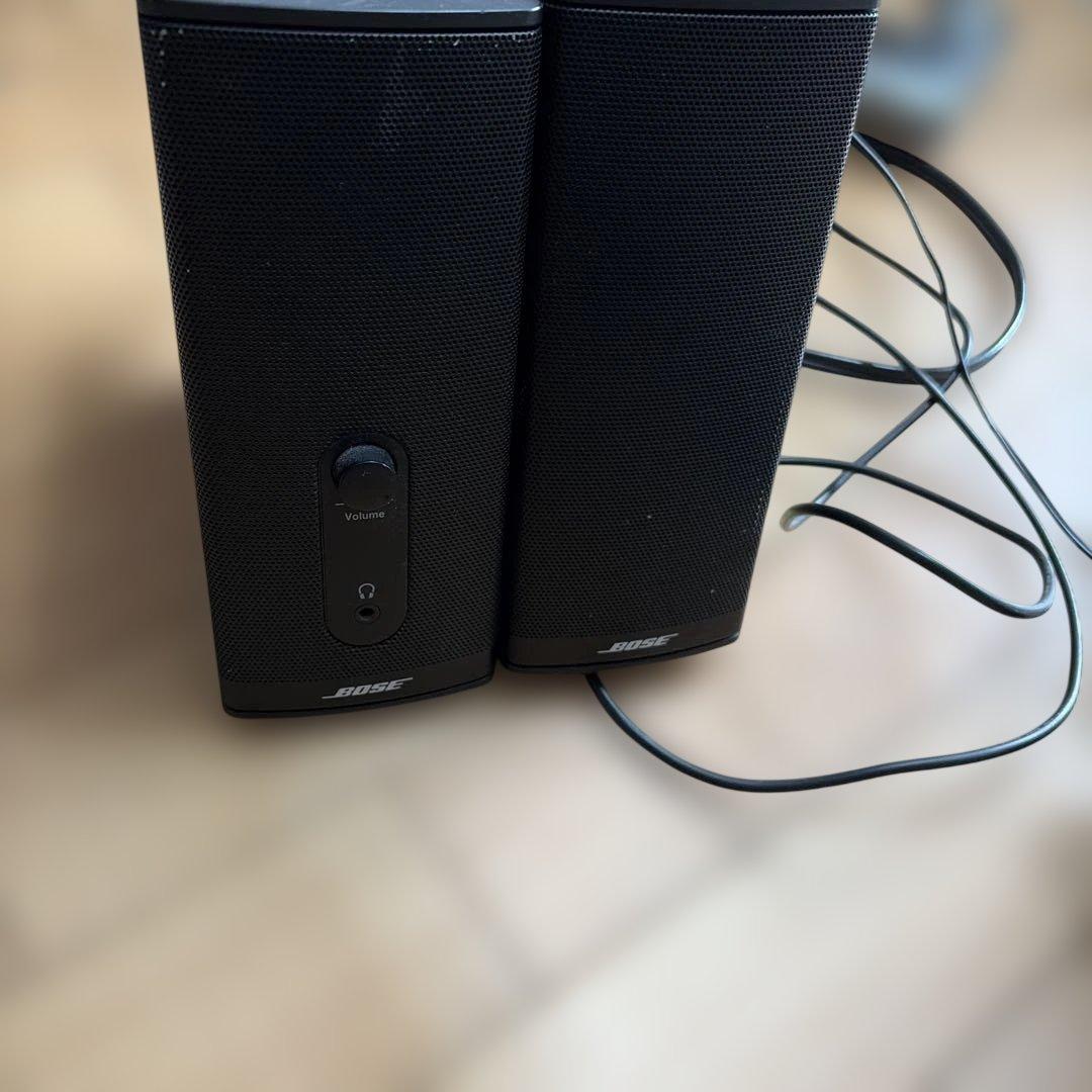 BOSE Companion2 Series Ⅱ PCスピーカー ブラック 音良し、デザイン良し。BOSEのデスクトップスピーカー「Companion 2