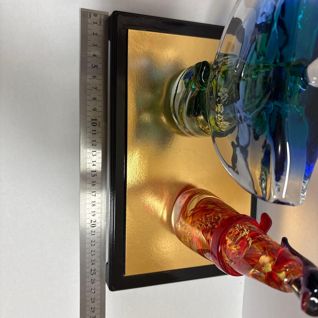 色彩豊かなガラス彫刻2点セット - メルカリ