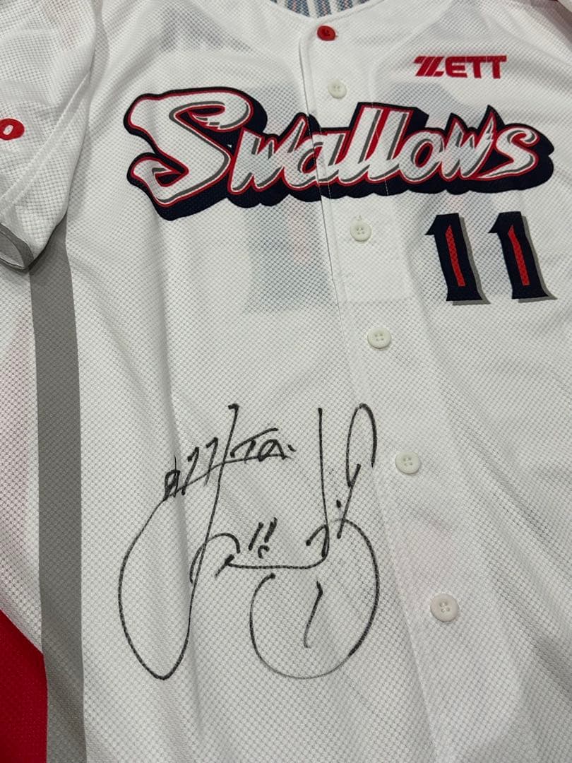 スワローズ 佐藤由規選手 プロモデル前後直筆サイン入りユニフォーム