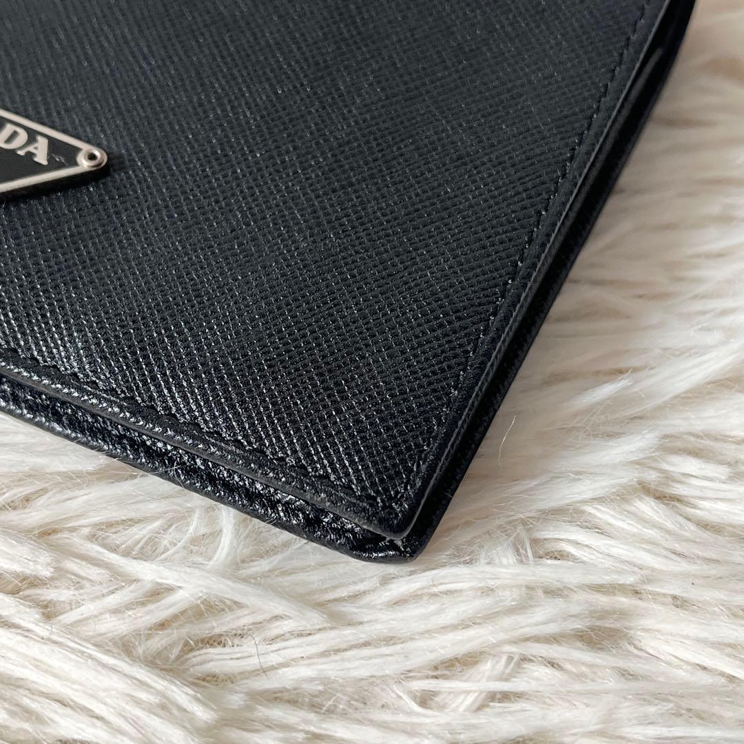 未使用級✨PRADA プラダ 折財布 サフィアーノ レザー 三角ロゴプレート
