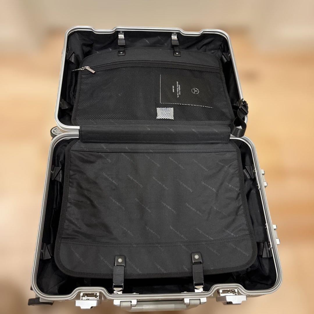 メルセデス・ベンツ オリジナル アルミケースシルバー 取扱説明書