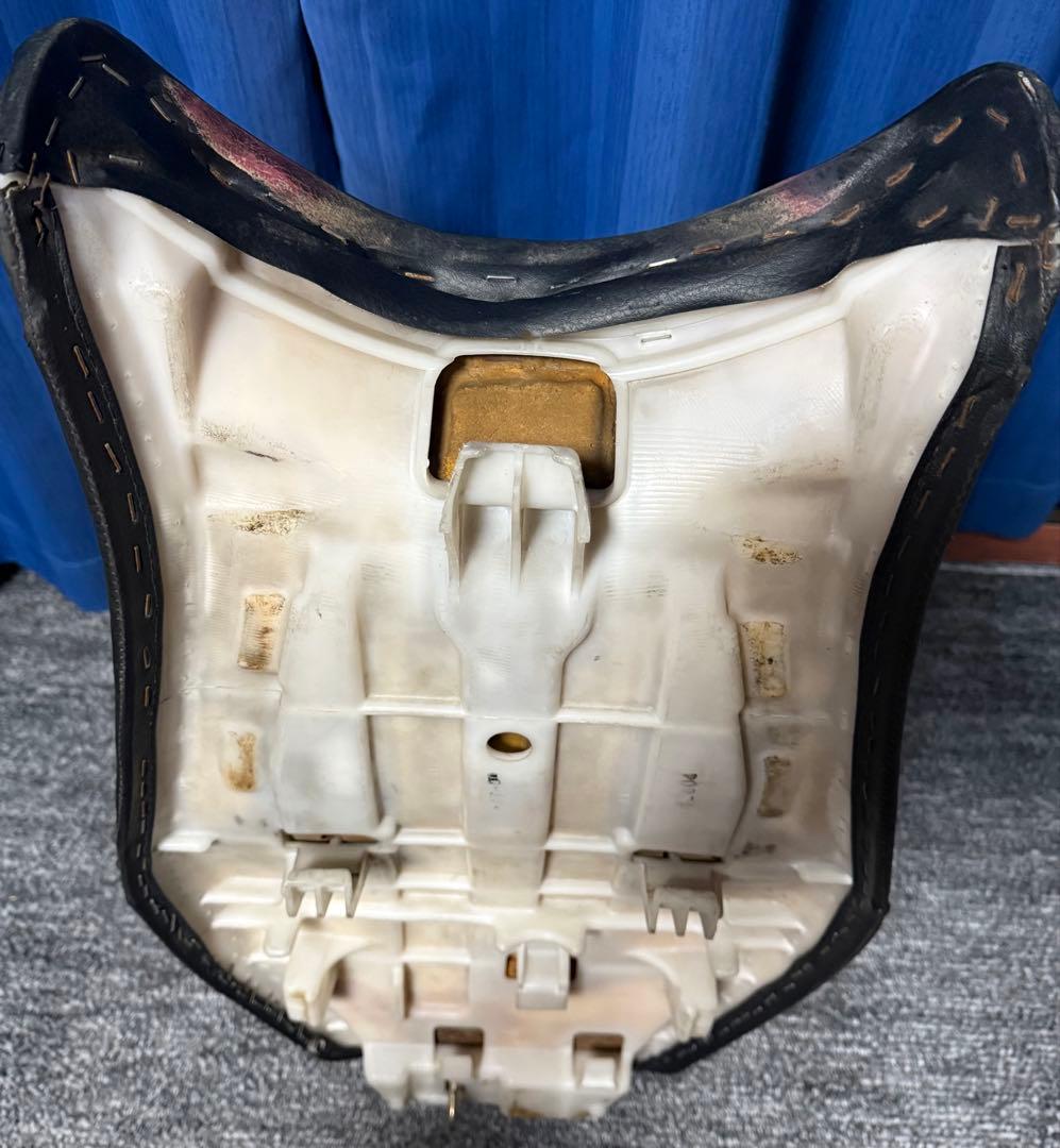 KNR様専用 ホンダ CBR1100XX Over 張り替え カスタムシート - メルカリ