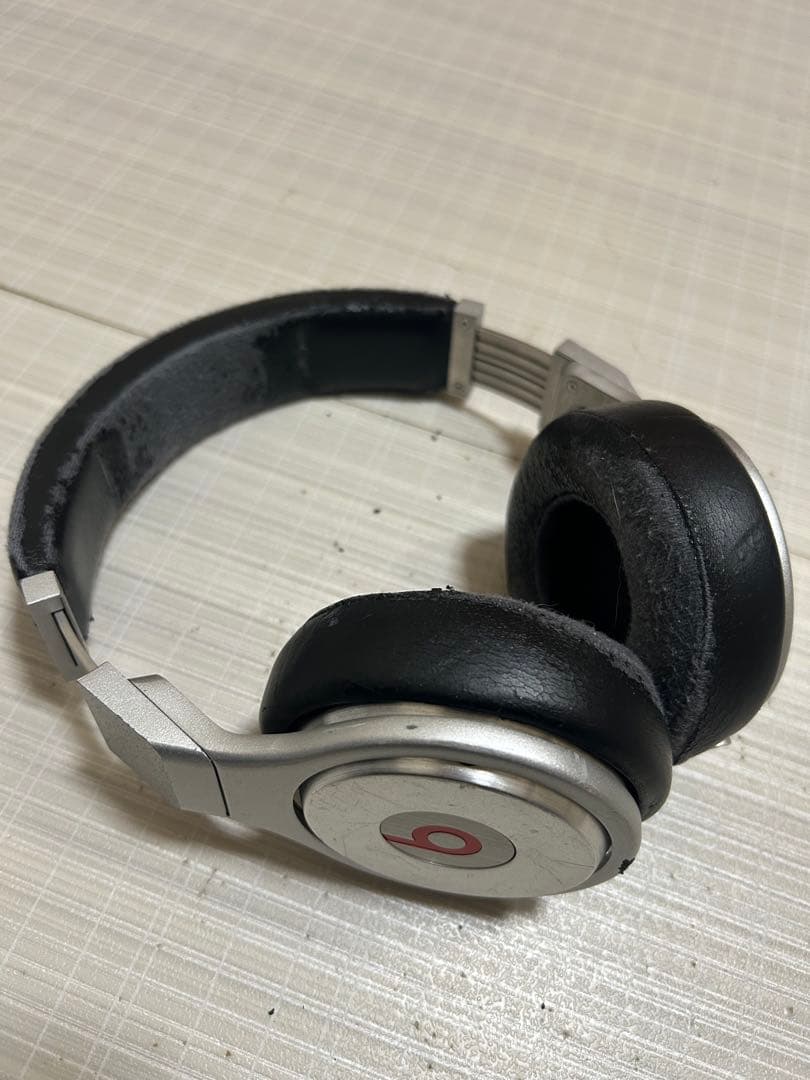 beats by dr. dre 有線ヘッドホン シルバー 廃盤モデル BT ON WIRELS SLV｜【国内正規品】Beats by Dr.Dre Wireless 密閉型