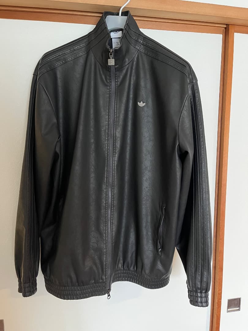 タグ付き】adidasプレザーファイヤーバード オーバーサイズ トラック