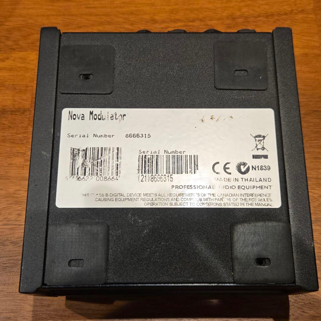 ギター TC Electronic Nova Modulator