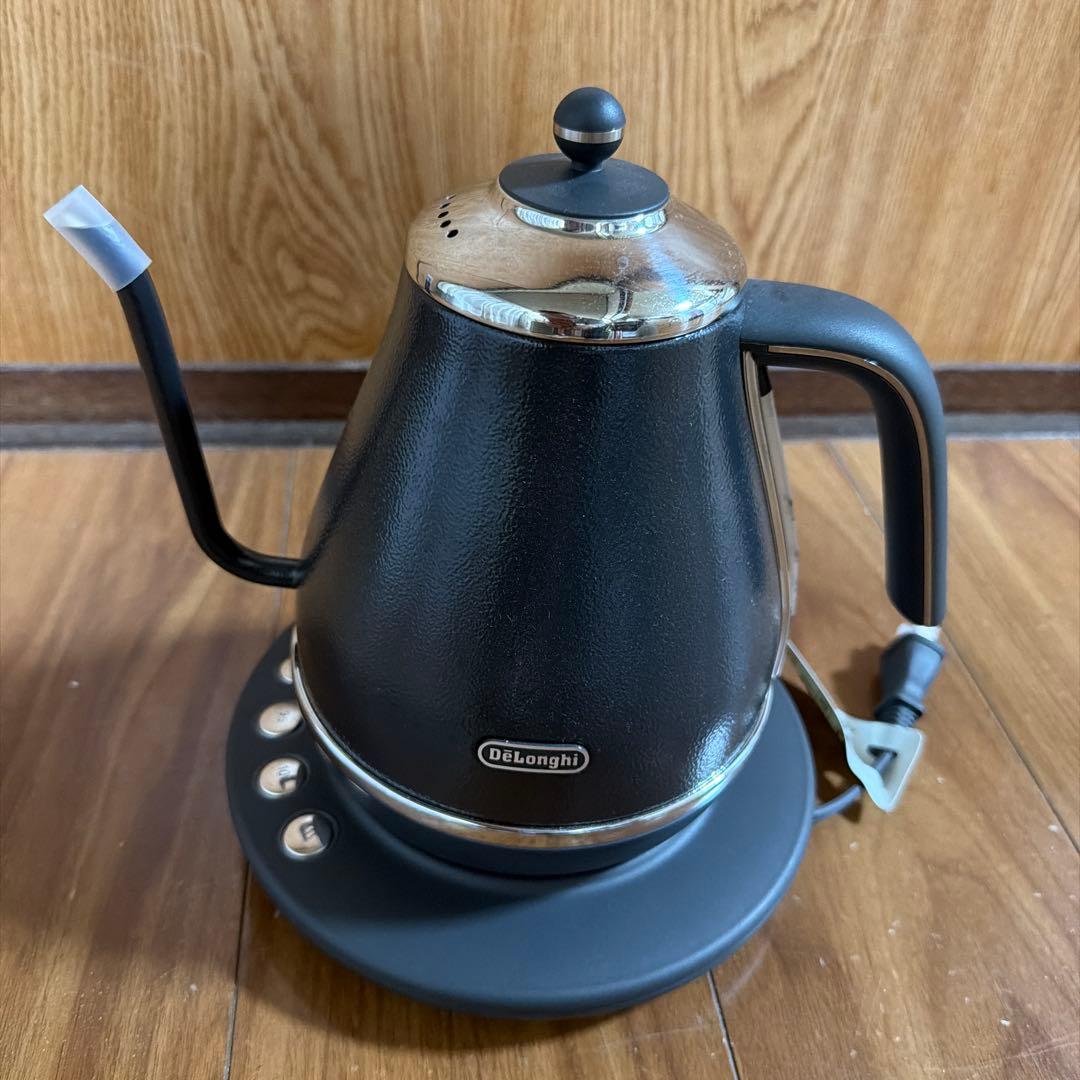 De'Longhi ブラック 電気ケトル Amazon | DeLonghi(デロンギ) De'Longhi電気ケトル アクティブ