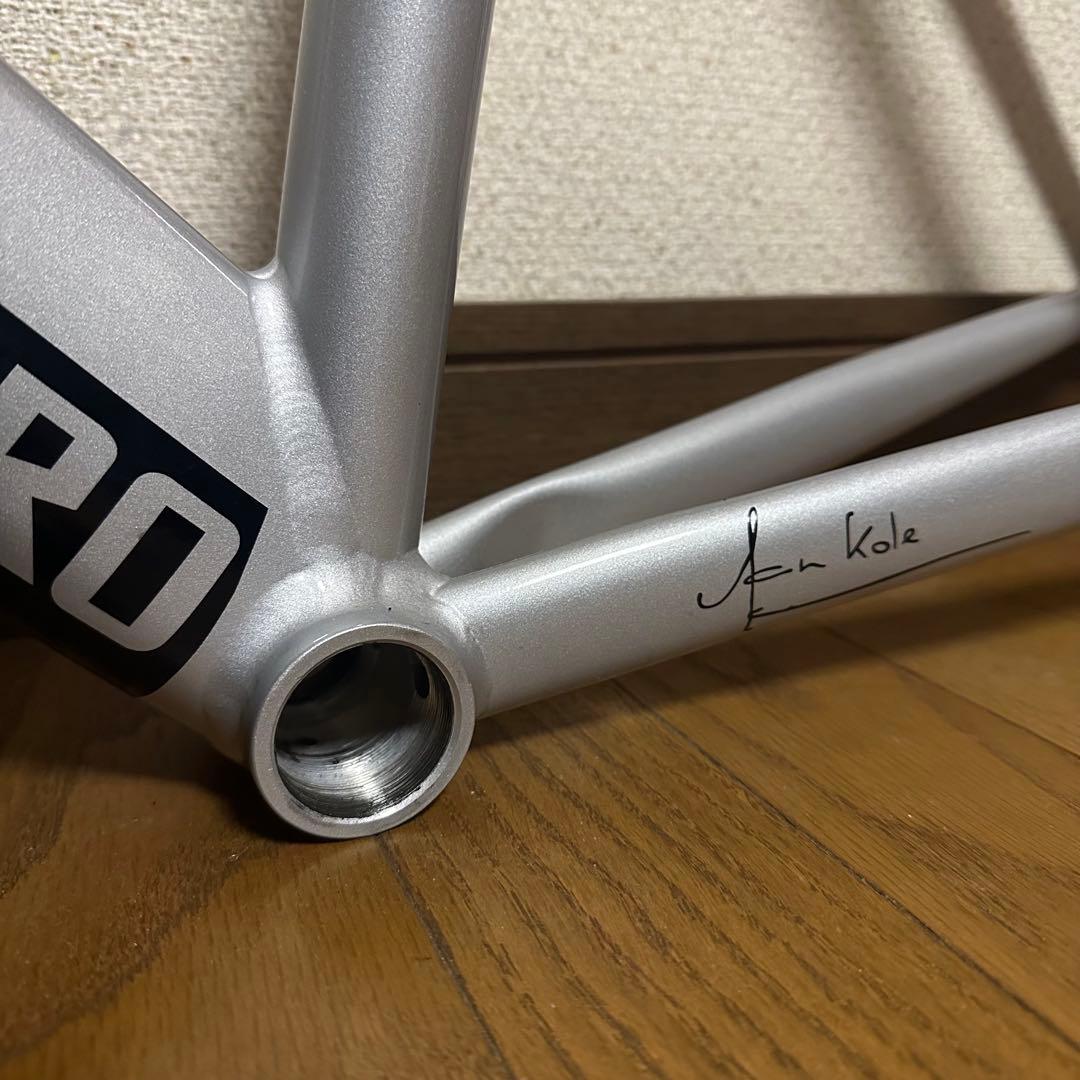 colossi low pro フレームセット - メルカリ