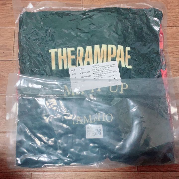 山本彰吾 スクエアクッション