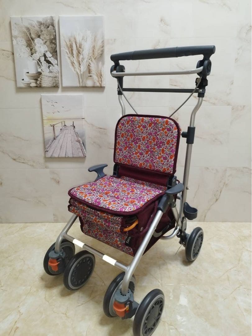 カゴノア ピンクフラワー柄 幸和製作所 シルバーカー