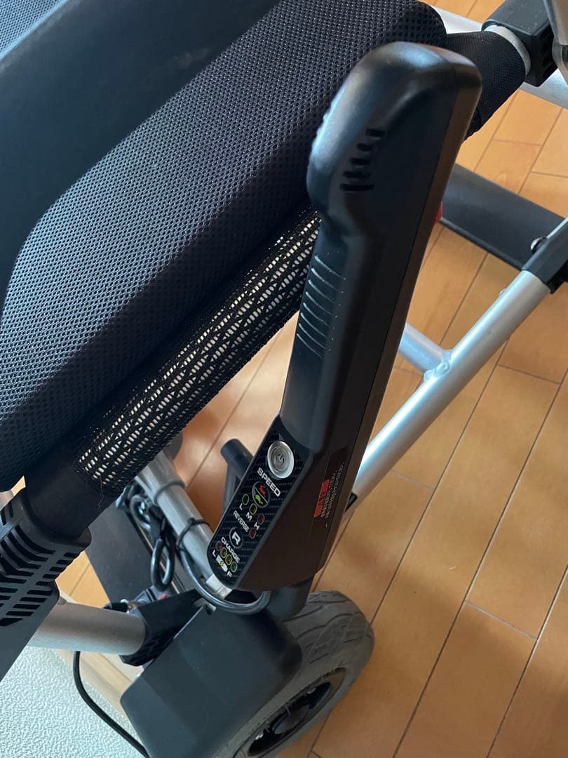 ZINGER ジンジャー 電動車椅子 ZR-10-AF 充電式 ジャンク品 - メルカリ