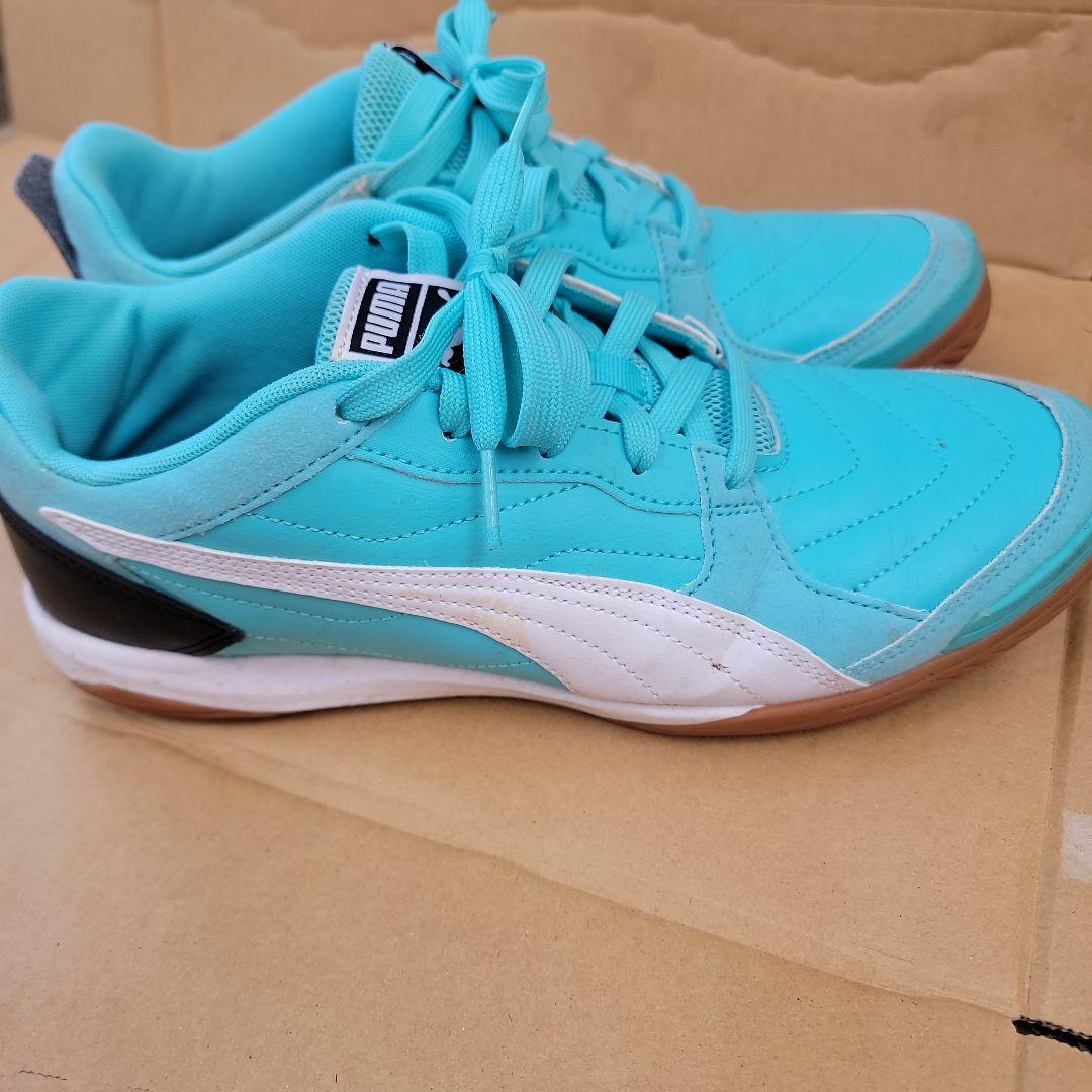 プーマ　フットサルシューズ　27.5cm