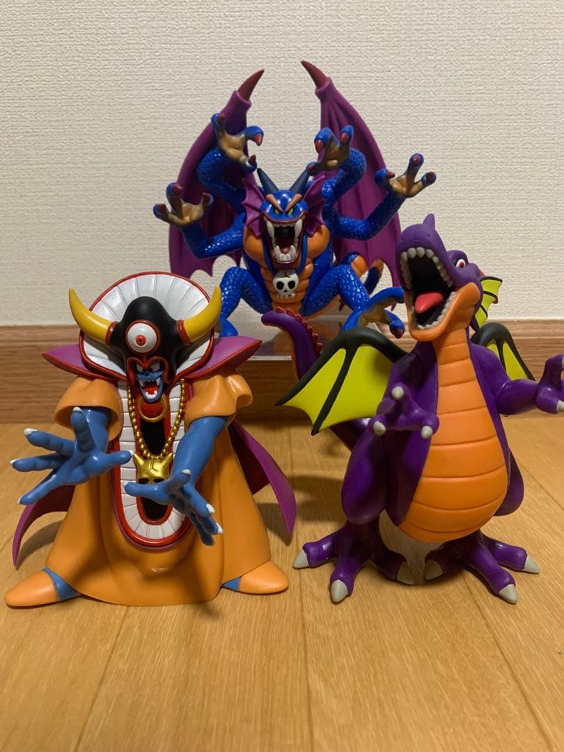 ドラゴンクエスト 伝説の魔王フィギュア 竜王&シドー&ゾーマ3体セット