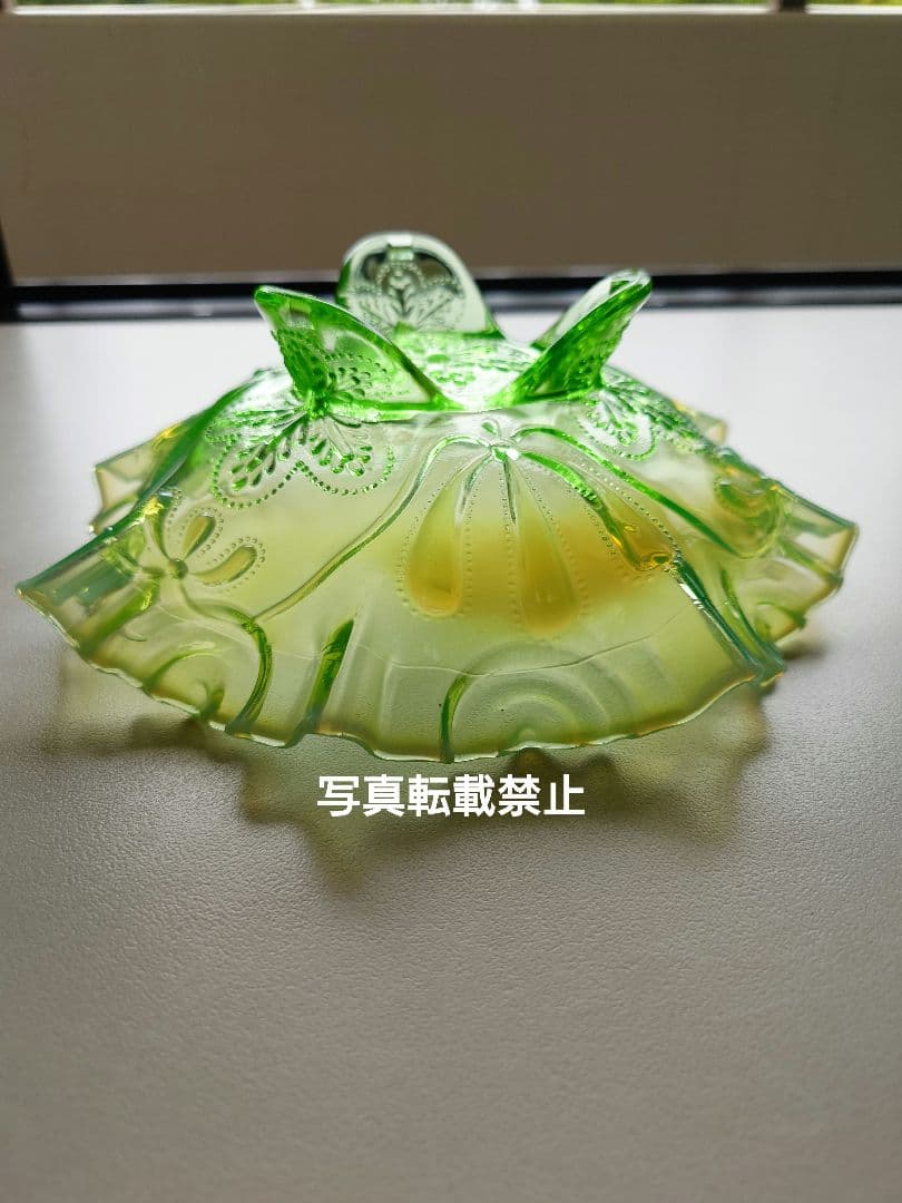 ジェファーソン グラス グリーンオパールセント フェントン - メルカリ