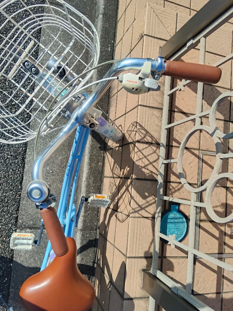 手渡し限定】美品 ブリヂストン リコリーナ ブルー子供用自転車 内装3