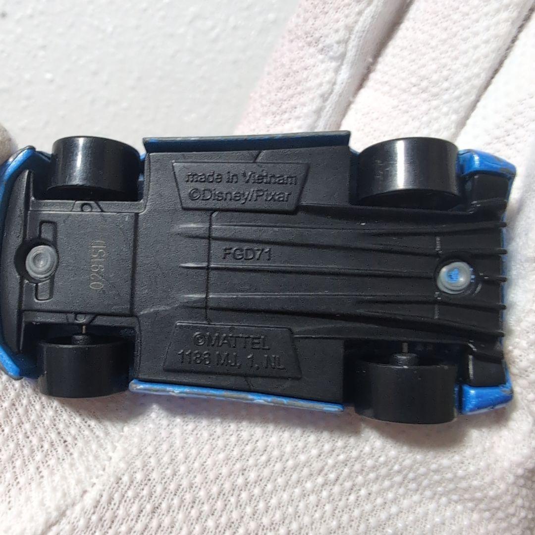 マテル社Disney Pixar ディズニー Cars カーズ ミニカー 13台