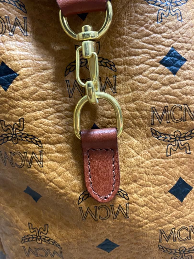 MCM ロゴプリント ブラウン ボストンバッグの通販はau PAY マーケット