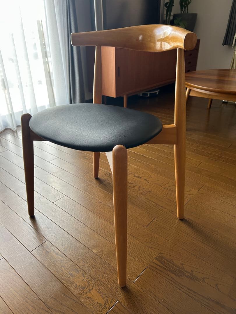 ハンス・J・ウェグナー エルボーチェアリプロダクト品 ダイニング