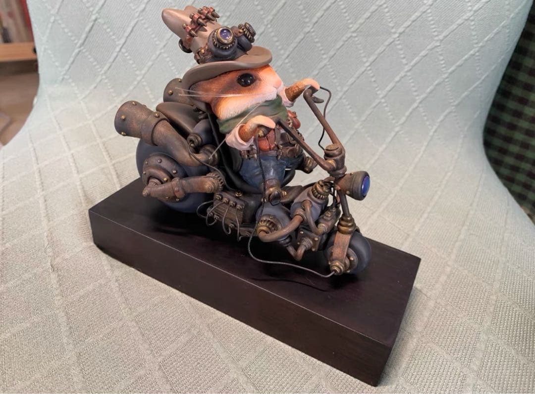 デザイナーズトイ 鎌田光司 ハムスターの機関車 赤版 トレトイフィギュア