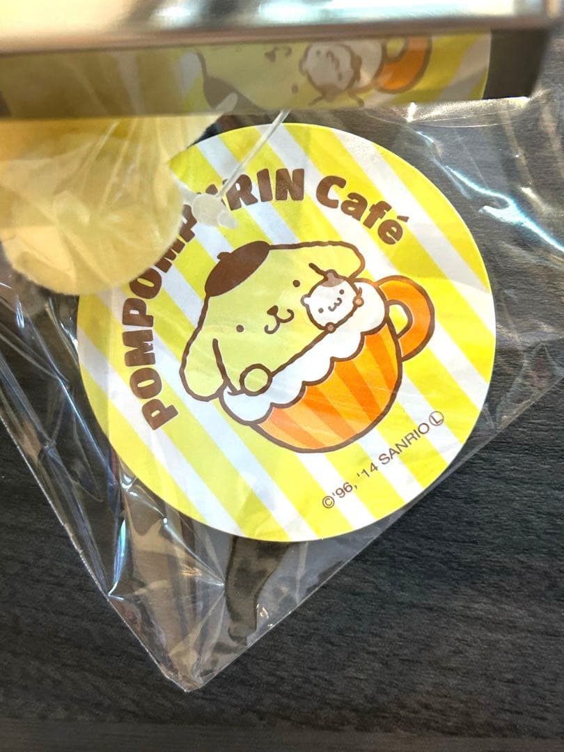 ポムポムプリン　カフェ限定　サンタ　ぬいぐるみ