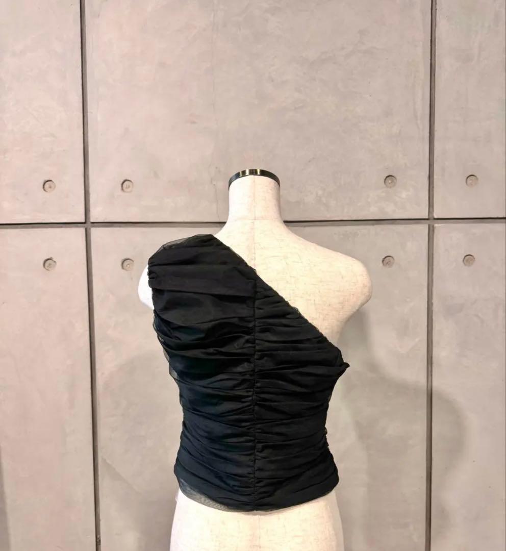 ESMOK チュールトップス tulle tops (one shoulder)