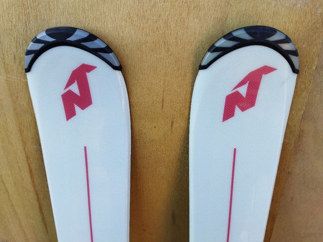 ノルディカ Nordica スキー 板 sentra 130 水色 - メルカリ