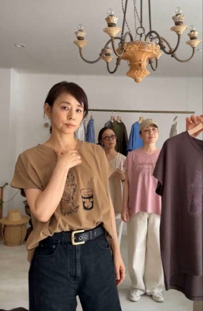 生活のたのしみ展　CLOTH&CROSS 猫イラスト 半袖　Tシャツ　石田ゆり子