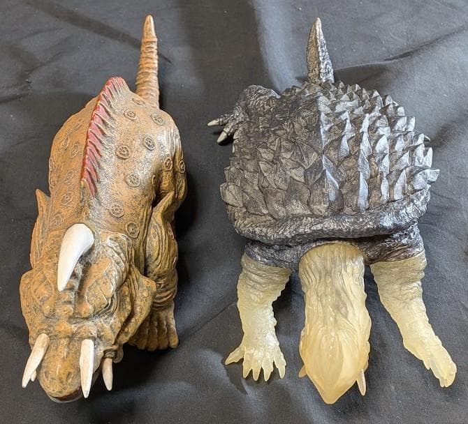 昭和ガメラ（スケスケ）＆ジャイガー（エクスプラス）ソフビフィギュア２体セット