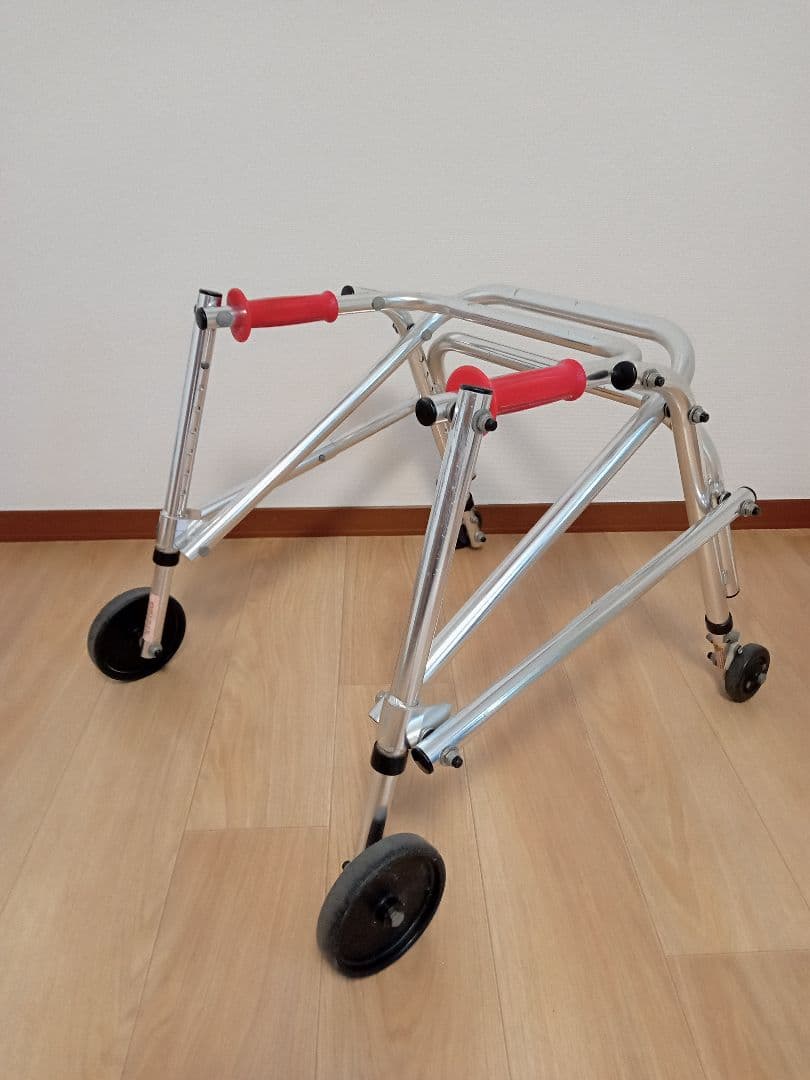 PCW 歩行器 歩行補助具 PCウォーカー - メルカリ