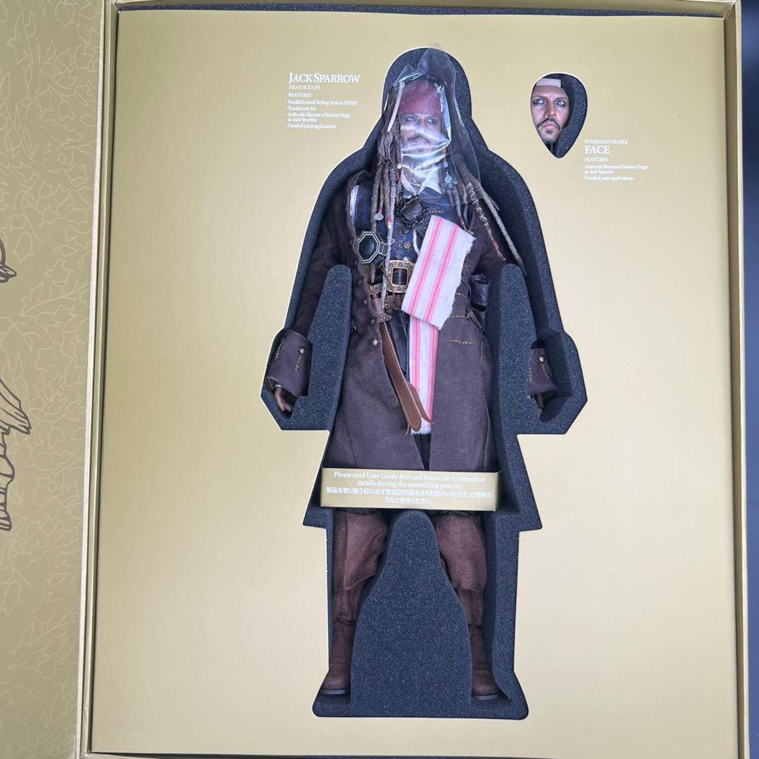 『パイレーツ・オブ・カリビアン／生命の泉』ジャック・スパロウ　ジョニー・デップ