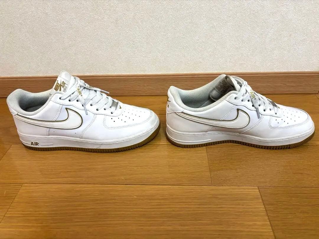 ナイキ エアフォース1 '07 ホワイト×ゴールド ガムソール 26.5cm