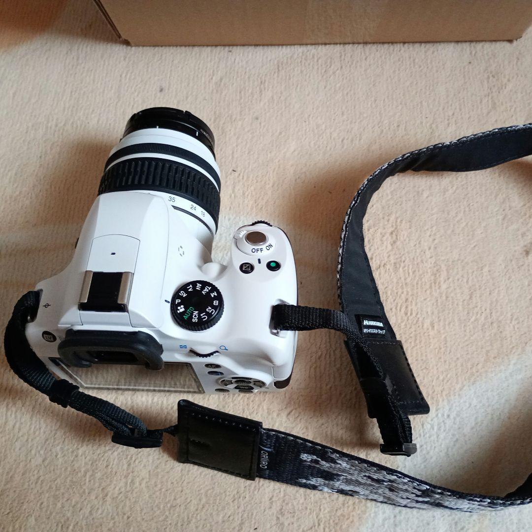 ショット数800枚弱！PENTAX K-50 ホワイト レンズキット＆送料込み