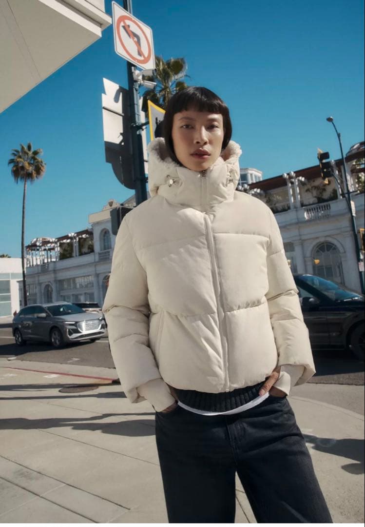 ZARA】フェイクシープスキンフード付き撥水ウィンドブレーカー