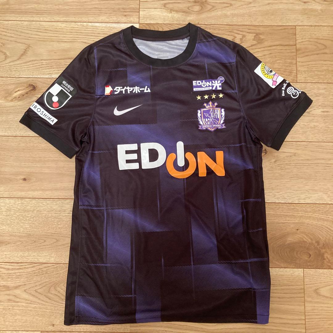 サ*ノ様 サンフレッチェ広島 番号12 Lサイズ　シュトゥットガルト sddefault.jpg