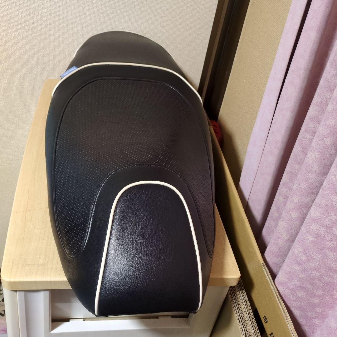 PCX JF81 KF30 Wirus Win ローダウンシート 送料込 - メルカリ