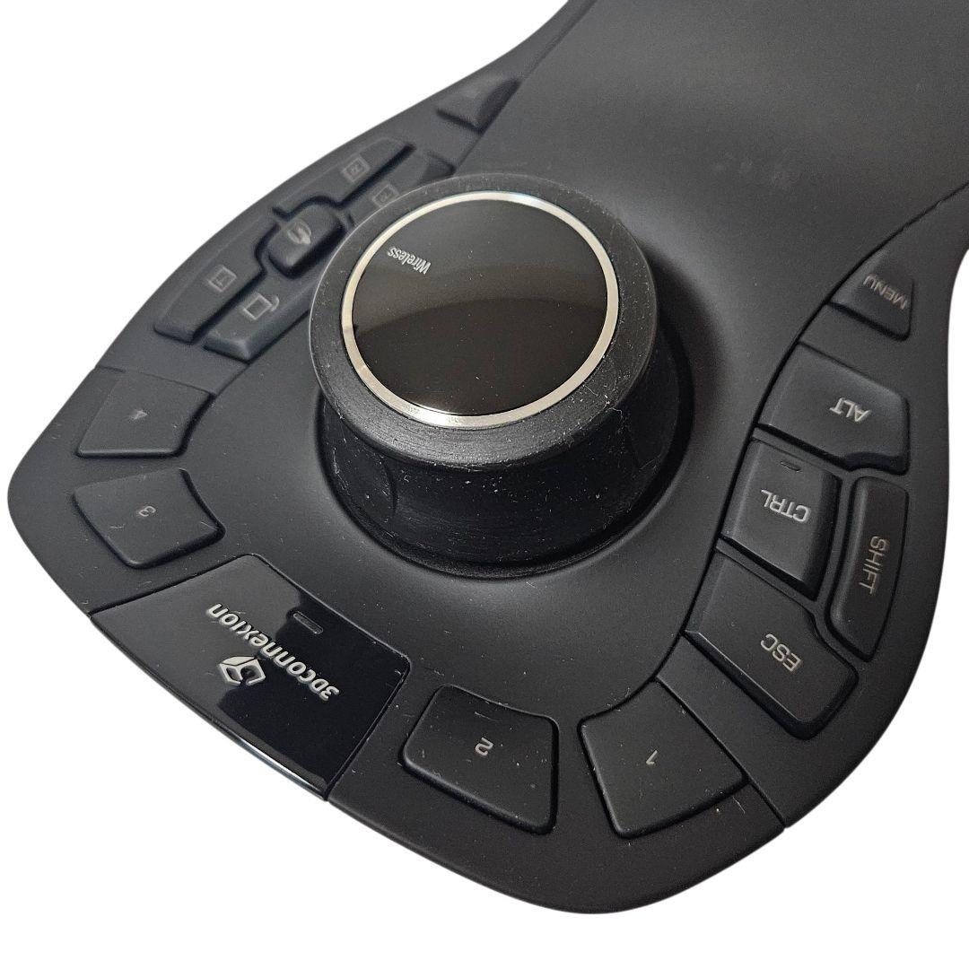 3Dconnexion CAD SpaceMouse Pro Wireless - メルカリ