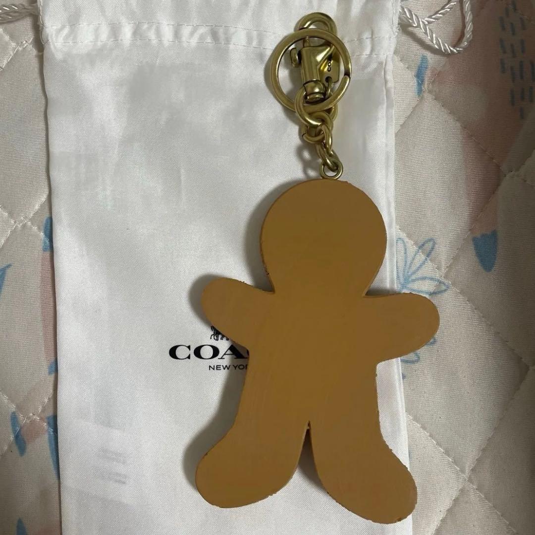 coach ジンジャーブレッドマン チャーム