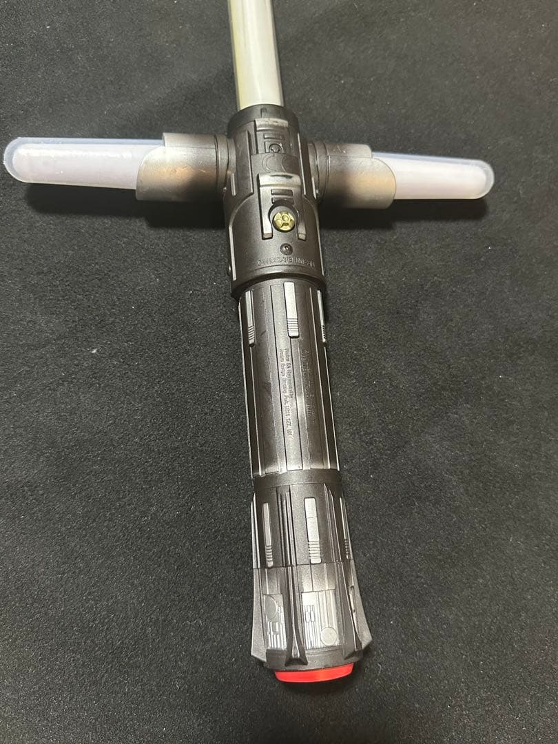 ※最終価格　スター・ウォーズ　フォースFXライトセーバー　カイロ・レン ハズブロ