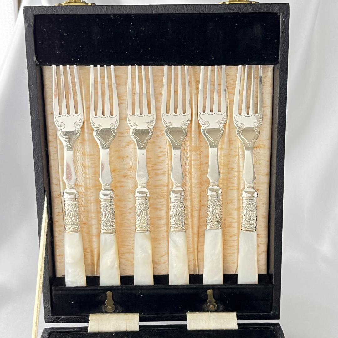 Harrison Fisher】【白蝶貝】デザートセット ナイフ/フォーク - メルカリ